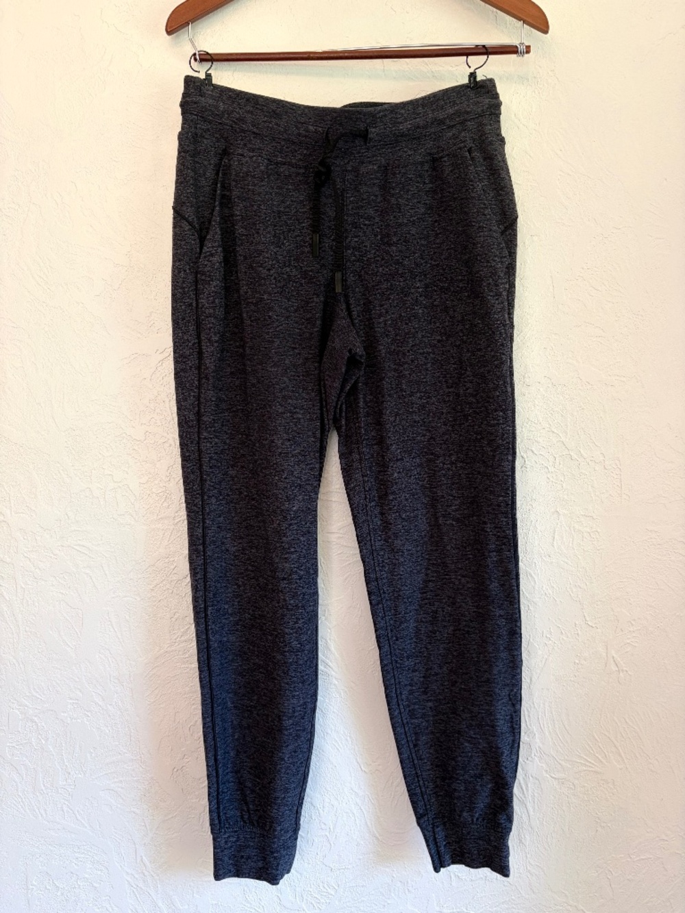 NWOT LuLu Adapted State Jogger